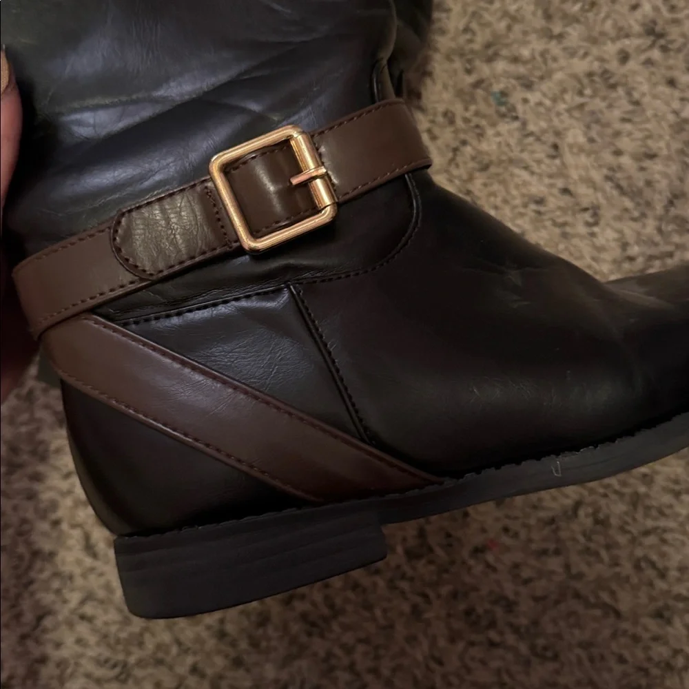 Michael Kors Two-Tone Leather girls Boots